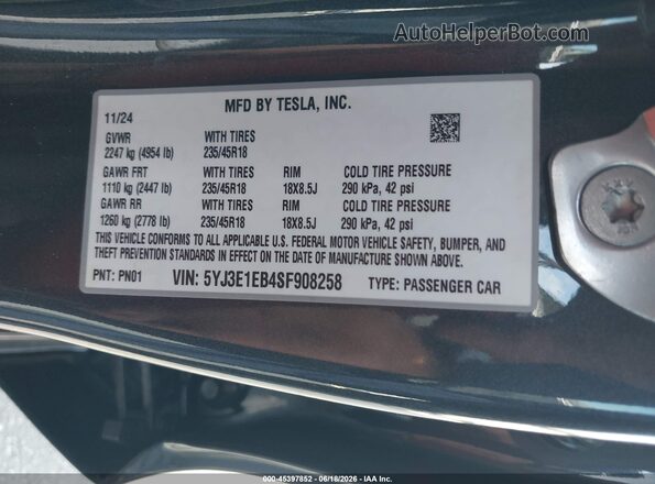 5YJ3E1EB4SF908258 2025 TESLA MODEL 3 Gray Engine compartment view