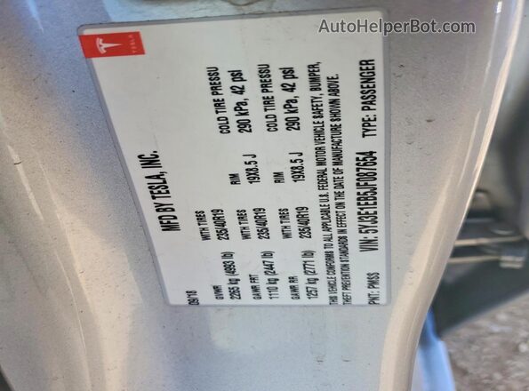 5YJ3E1EB5JF087654 2018 TESLA MODEL Silver ძრავის განყოფილების ხედი
