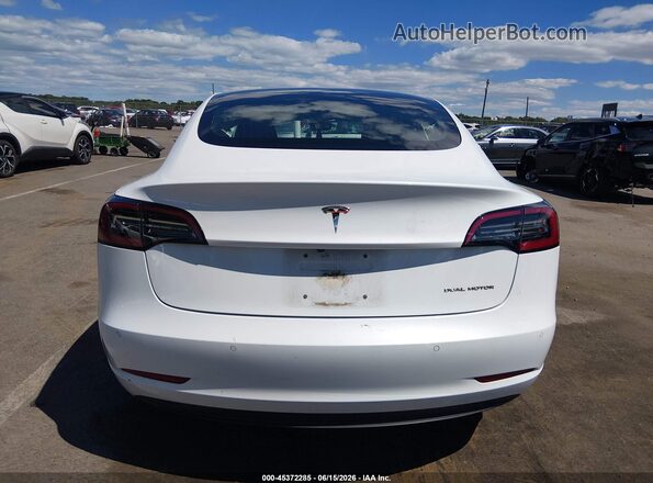 5YJ3E1EB5JF120832 2018 TESLA MODEL 3 White 