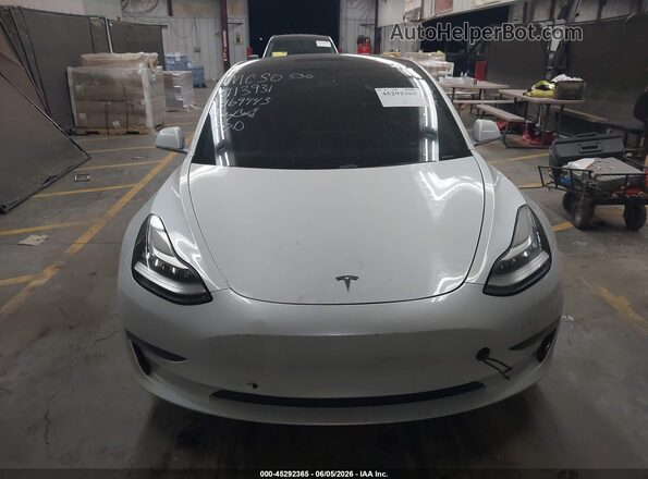 5YJ3E1EB5KF469443 2019 TESLA MODEL 3 White Widok zestawu wskaźników
