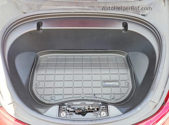 5YJ3E1EB5LF620315 2020 TESLA MODEL Red 