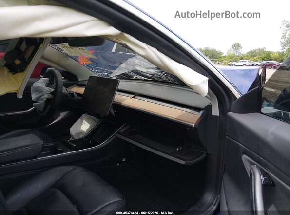 5YJ3E1EB5LF647661 2020 TESLA MODEL 3 Blue Widok wnętrza z przodu