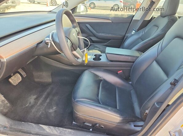 5YJ3E1EB5MF079803 2021 TESLA MODEL White წინა სალონის ხედი