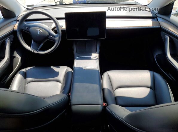 5YJ3E1EB5NF250177 2022 TESLA MODEL Белый Вид панели приборов