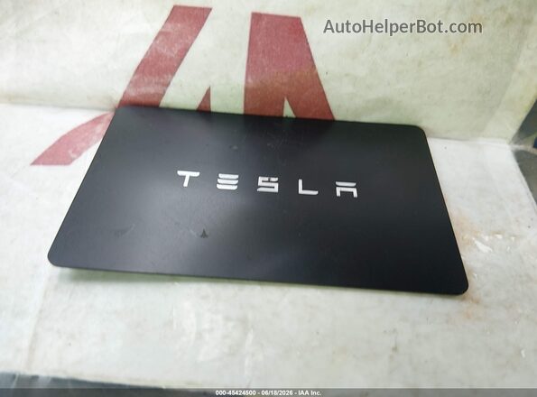 5YJ3E1EB5PF670170 2023 TESLA MODEL 3 Blue Vista del salpicadero
