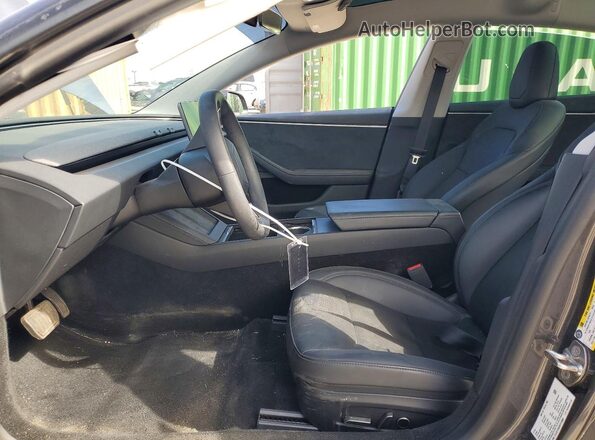 5YJ3E1EB5RF816005 2024 TESLA MODEL Charcoal წინა სალონის ხედი