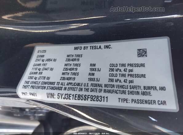 5YJ3E1EB5SF928311 2025 TESLA MODEL 3 Серый Вид подкапотного пространства