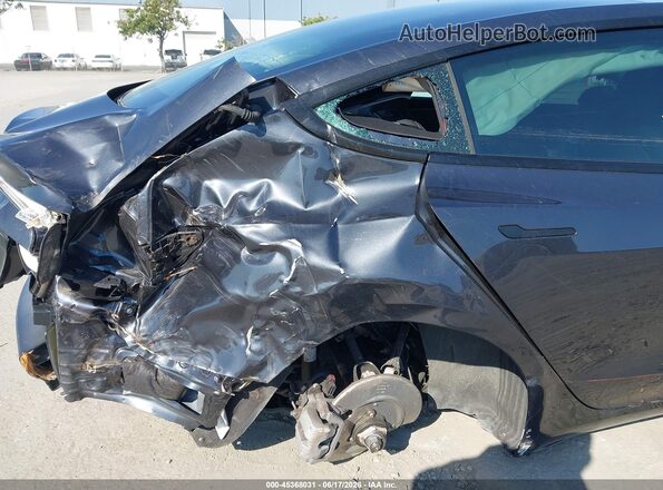 5YJ3E1EB5SF928311 2025 TESLA MODEL 3 Серый Вид спереди