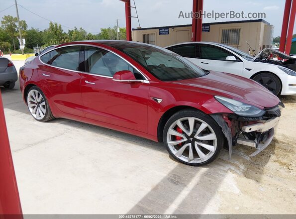 5YJ3E1EB6JF080566 2018 TESLA MODEL 3 Red Rear interior view