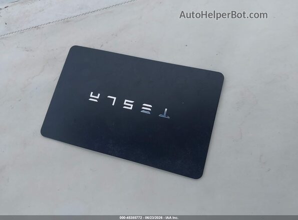 5YJ3E1EB6JF089834 2018 TESLA MODEL 3 Gray Dashboard view