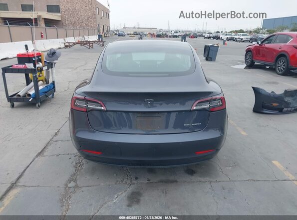5YJ3E1EB6JF089834 2018 TESLA MODEL 3 Gray 