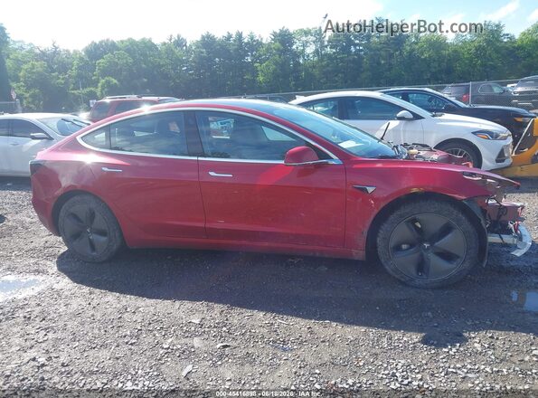 5YJ3E1EB6JF133668 2018 TESLA MODEL 3 Red Rear interior view
