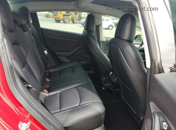 5YJ3E1EB6NF212490 2022 TESLA MODEL Красный Вид задних сидений