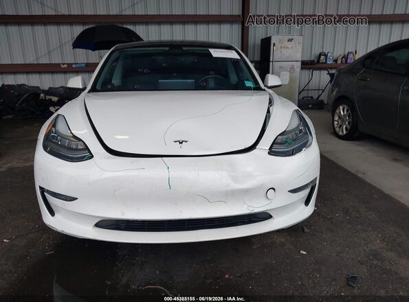 5YJ3E1EB6NF262631 2022 TESLA MODEL 3 Белый Вид щитка приборов