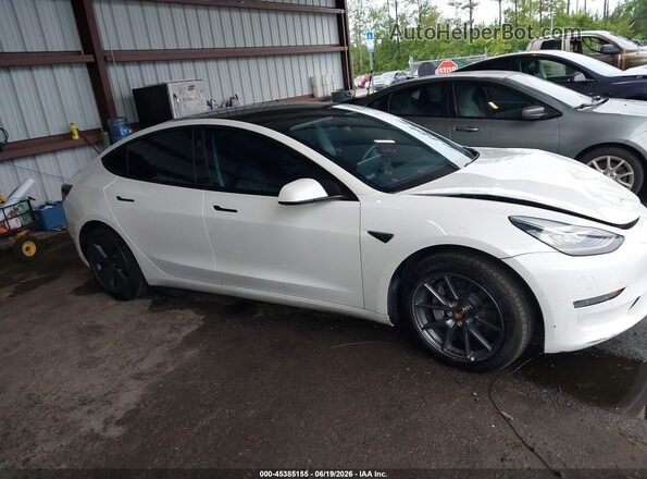 5YJ3E1EB6NF262631 2022 TESLA MODEL 3 Белый Вид задней части салона