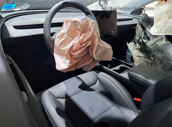5YJ3E1EB6SF020563 2025 TESLA MODEL Blue Вид панелі приладів