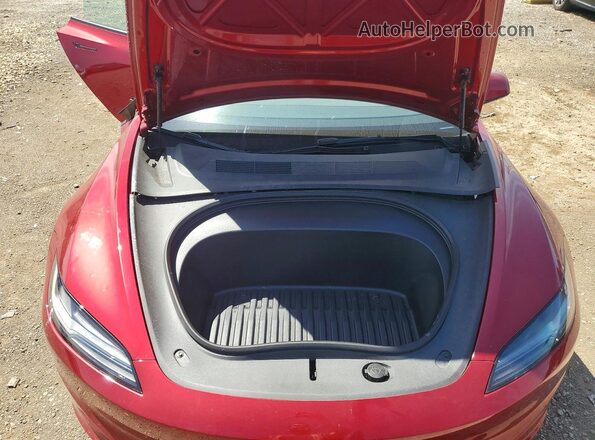 5YJ3E1EB6SF916376 2025 TESLA MODEL Red Vista interior trasera