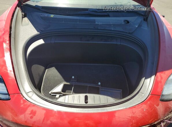 5YJ3E1EB7JF073397 2018 TESLA MODEL Красный 