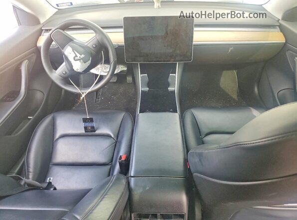 5YJ3E1EB7LF618968 2020 TESLA MODEL White Առջևի վահանակի տեսք