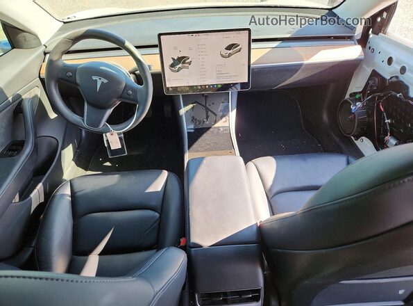 5YJ3E1EB7LF667331 2020 TESLA MODEL White წინა პანელის ხედი