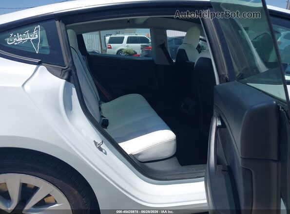 5YJ3E1EB7NF136231 2022 TESLA MODEL 3 Белый Вид наклейки с VIN-кодом