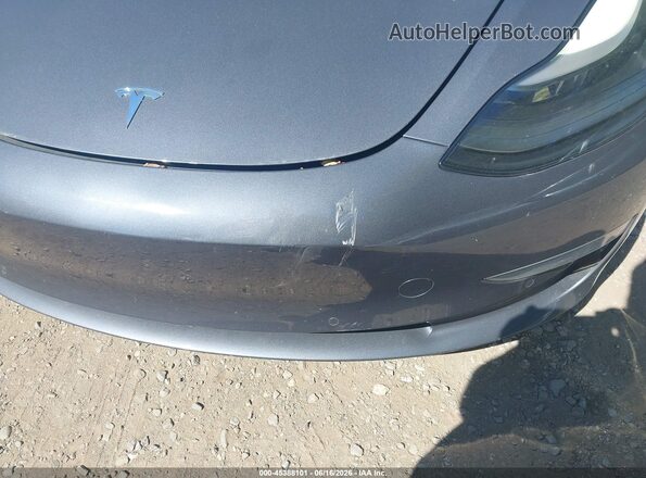5YJ3E1EB7NF320729 2022 TESLA MODEL 3 Gray ხელსაწყოთა პანელის ხედი