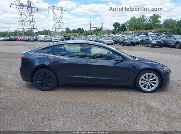 5YJ3E1EB7SF935034 2025 TESLA MODEL 3 Gray Widok wnętrza z tyłu