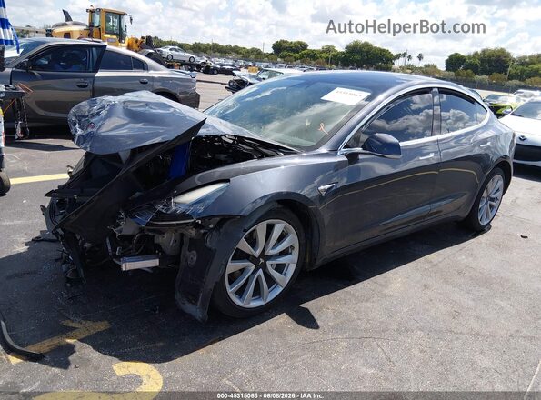 5YJ3E1EB8JF068709 2018 TESLA MODEL 3 Gray Передня ліва чверть