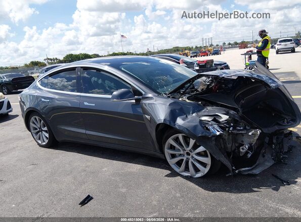 5YJ3E1EB8JF068709 2018 TESLA MODEL 3 Gray Вид щитка приладів