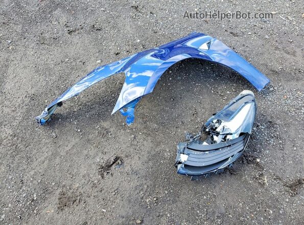 5YJ3E1EB8JF147670 2018 TESLA MODEL Blue Engine compartment view