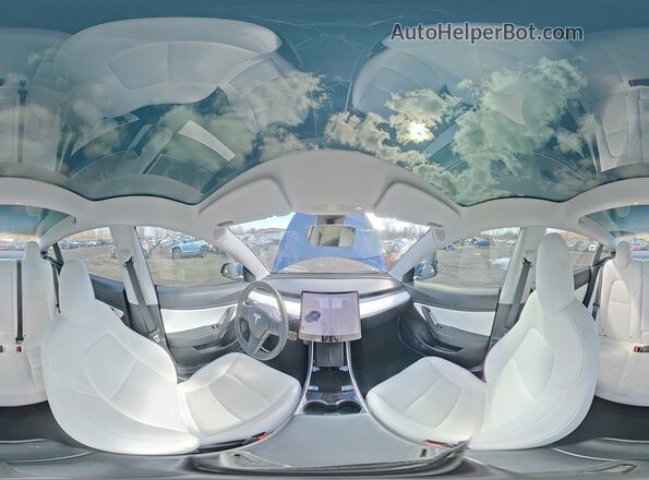 5YJ3E1EB8JF147670 2018 TESLA MODEL Blue 360 interior view