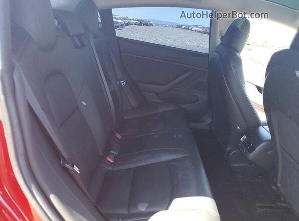 5YJ3E1EB8KF432869 2019 TESLA MODEL Red უკანა სავარძლების ხედი