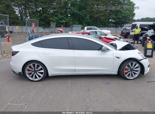 5YJ3E1EB8KF440406 2019 TESLA MODEL 3 White Вид задньої частини салону