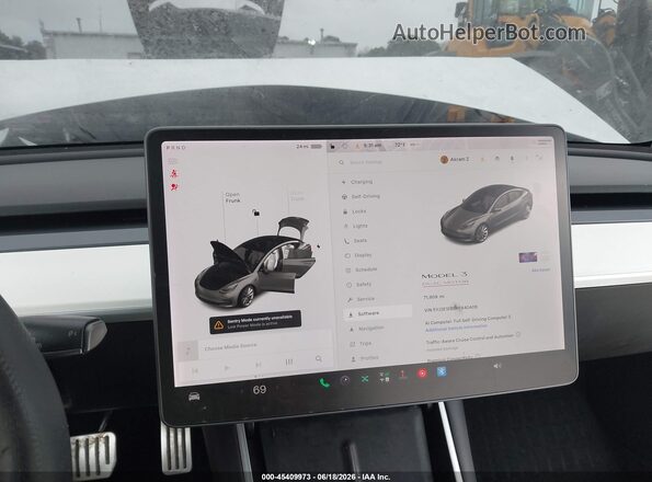 5YJ3E1EB8KF440406 2019 TESLA MODEL 3 White 