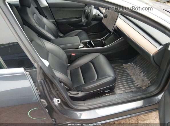 5YJ3E1EB8KF477357 2019 TESLA MODEL 3 Серый 