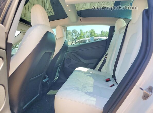 5YJ3E1EB8MF034953 2021 TESLA MODEL White Вид задніх сидінь