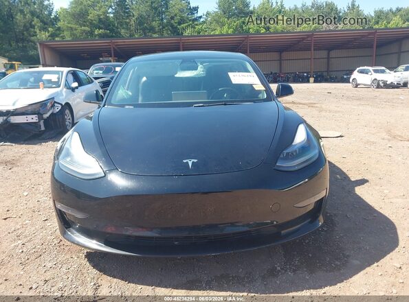 5YJ3E1EB8NF189813 2022 TESLA MODEL 3 Black Առջևի վահանակի տեսք