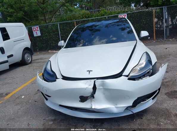 5YJ3E1EB8NF255177 2022 TESLA MODEL 3 Белый Вид спереди