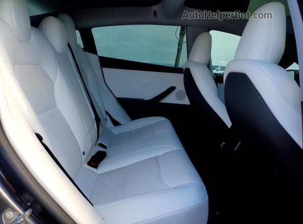 5YJ3E1EB8RF793397 2024 TESLA MODEL Угольный 