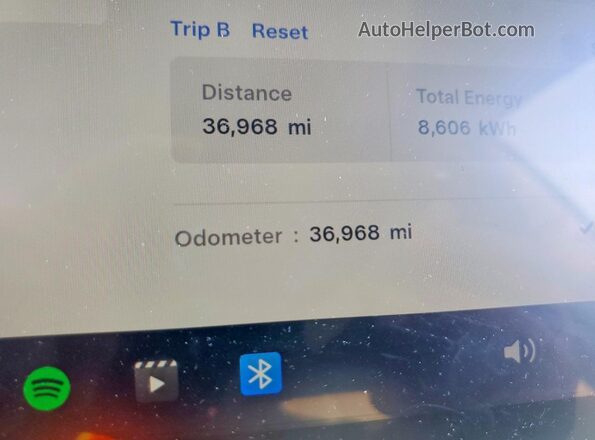 5YJ3E1EB8RF793397 2024 TESLA MODEL Угольный 
