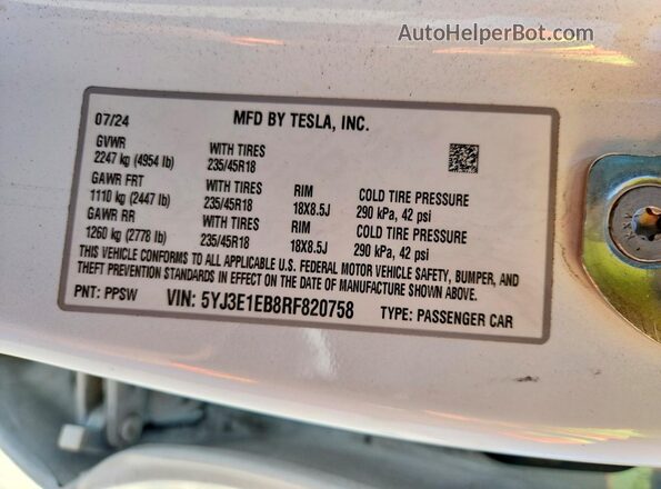 5YJ3E1EB8RF820758 2024 TESLA MODEL White Engine compartment view