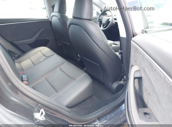5YJ3E1EB8SF939528 2025 TESLA MODEL 3 Серый Вид наклейки с VIN-кодом