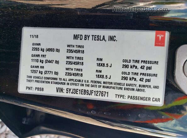 5YJ3E1EB9JF127671 2018 TESLA MODEL Black Շարժիչի բաժամունքի տեսք