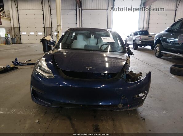 5YJ3E1EB9JF147693 2018 TESLA MODEL 3 Blue Вид щитка приладів