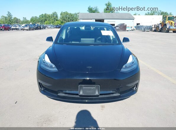 5YJ3E1EB9JF181987 2018 TESLA MODEL 3 Черный Вид щитка приборов