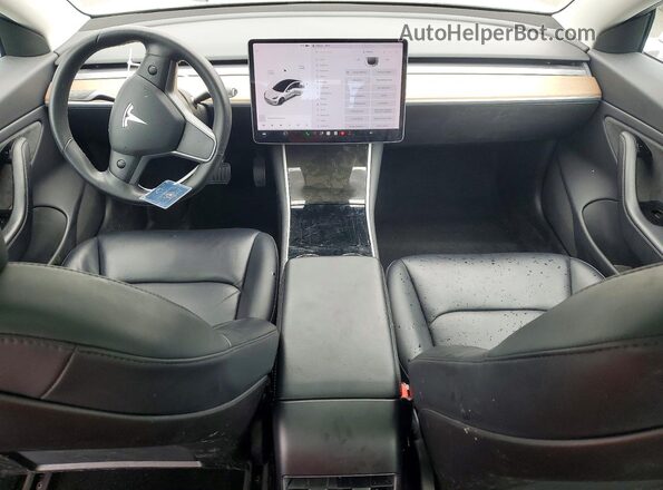 5YJ3E1EB9LF650112 2020 TESLA MODEL Белый Вид панели приборов