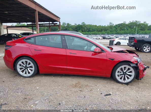 5YJ3E1EB9MF060865 2021 TESLA MODEL 3 Красный Вид щитка приборов