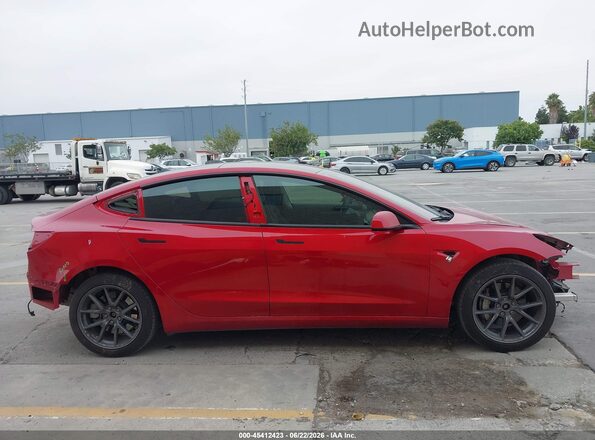 5YJ3E1EB9NF297390 2022 TESLA MODEL 3 Красный Панорамный вид салона 360°