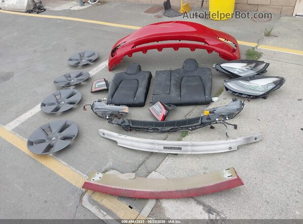 5YJ3E1EB9NF297390 2022 TESLA MODEL 3 Красный Вид щитка приборов