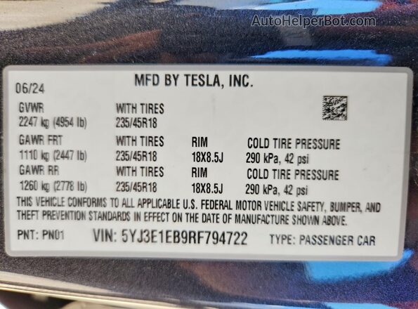 5YJ3E1EB9RF794722 2024 TESLA MODEL Gray Vista del compartimento del motor